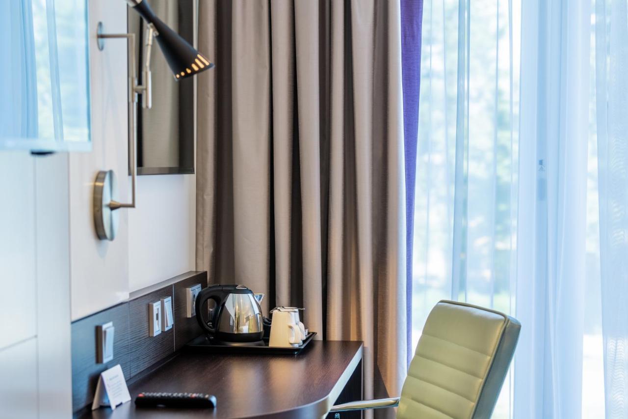 Premier Inn Stuttgart Airport Ляйнфельден-Ехтердінген Екстер'єр фото